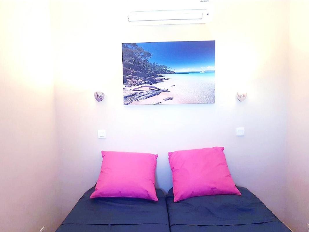 Apartamento Les Ecrins De La Badine - Hameaux Hyères Exterior foto