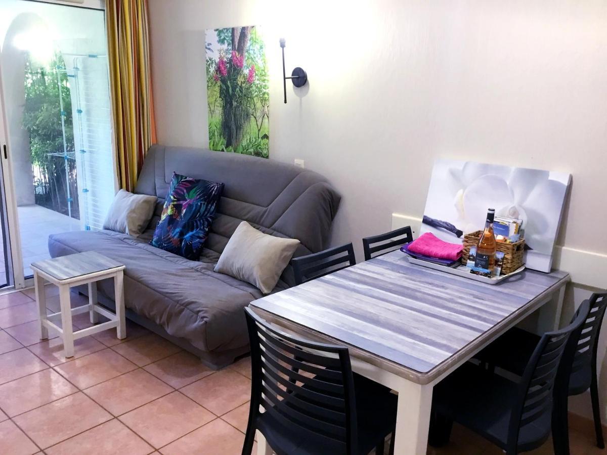 Apartamento Les Ecrins De La Badine - Hameaux Hyères Exterior foto