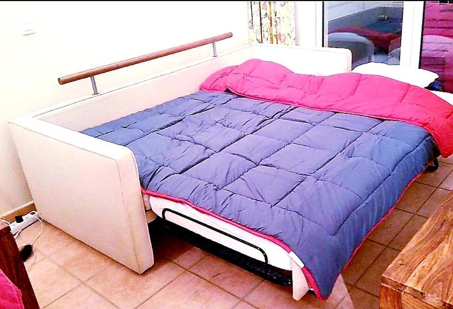 Apartamento Les Ecrins De La Badine - Hameaux Hyères Habitación foto