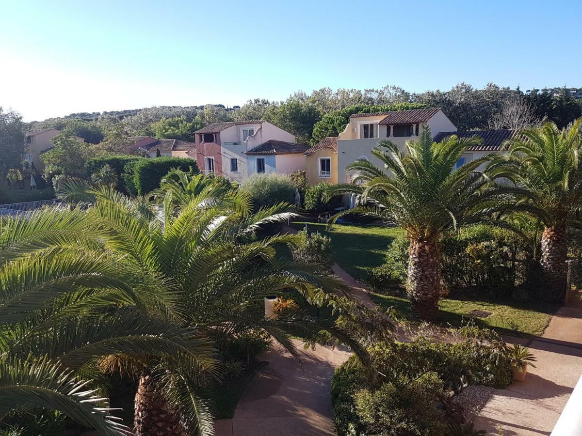 Apartamento Les Ecrins De La Badine - Hameaux Hyères Exterior foto