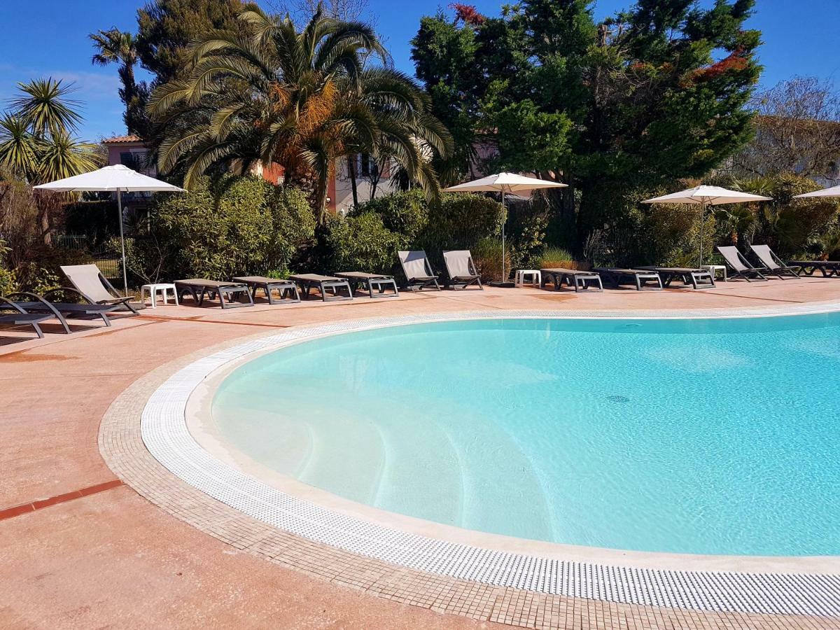 Apartamento Les Ecrins De La Badine - Hameaux Hyères Exterior foto